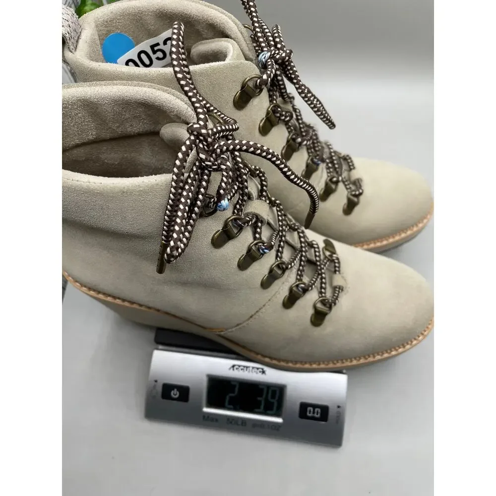 New Toms‎ Wedge Lace Up Tan Woman’s Platform Boots 8